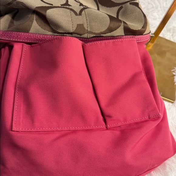 Coach EU C vintage Picard pink striped shoulder/Cross 2 Hang tags clean in/out! - Picture 7 of 11